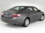 Toyota Camry LE 2006 года